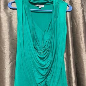 Jennifer Lopez Vibrant Green Top!